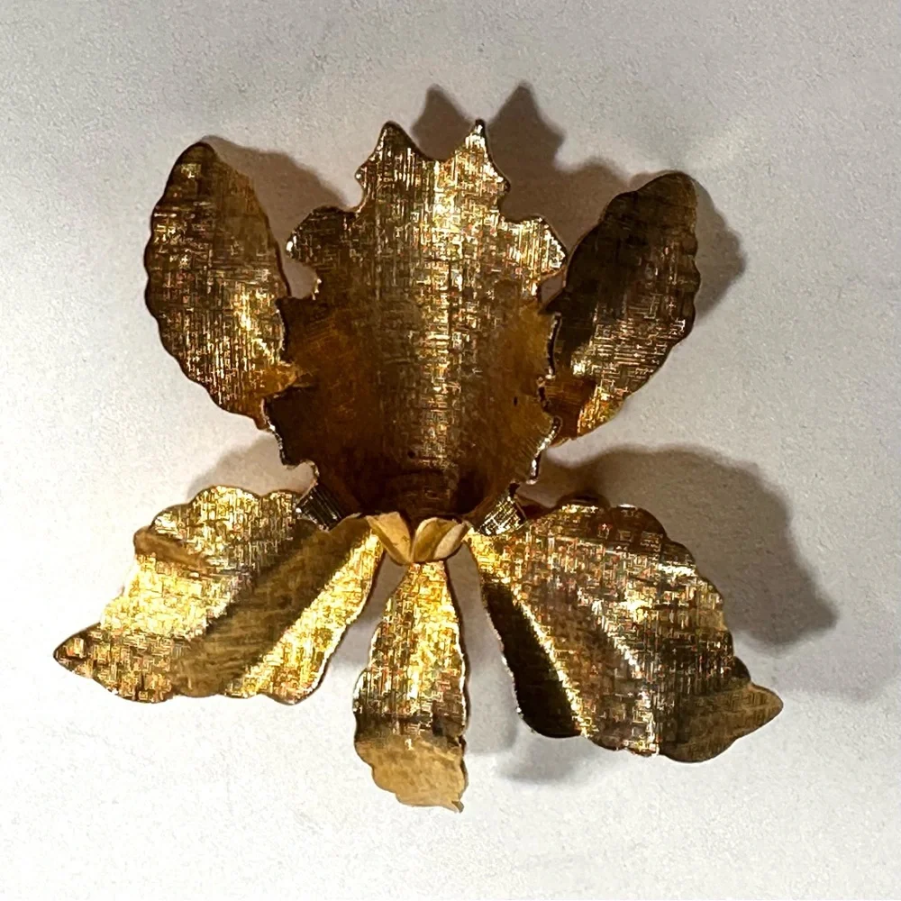 Vintage Textured Tropical Orchid Brooch Gold Tone Floral Romantic Classic MCM